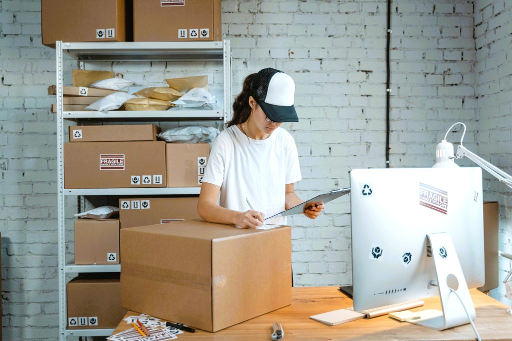 Household Goods Shipment Costs on the Decline | Movenet News